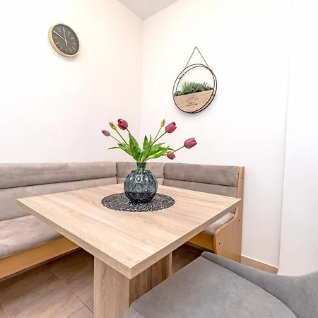 Kozina Apartment *